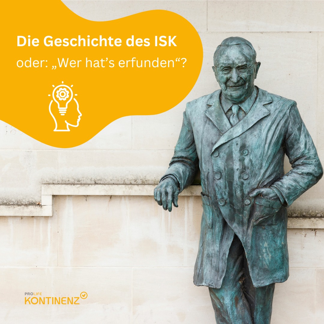 Statue mit Text: Die Geschichte des ISK